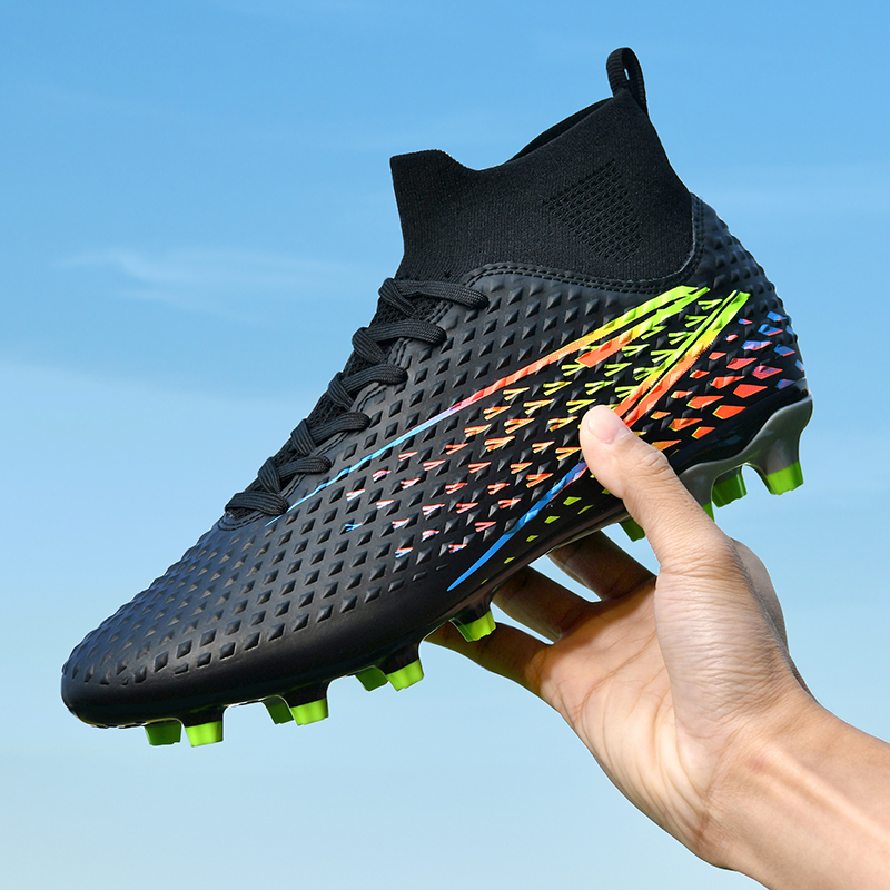 New Men Soccer Shoes High Ankle Football Boots Cleats FG Football Shoes High-top Breathable Ultralight High-quality Outdoor