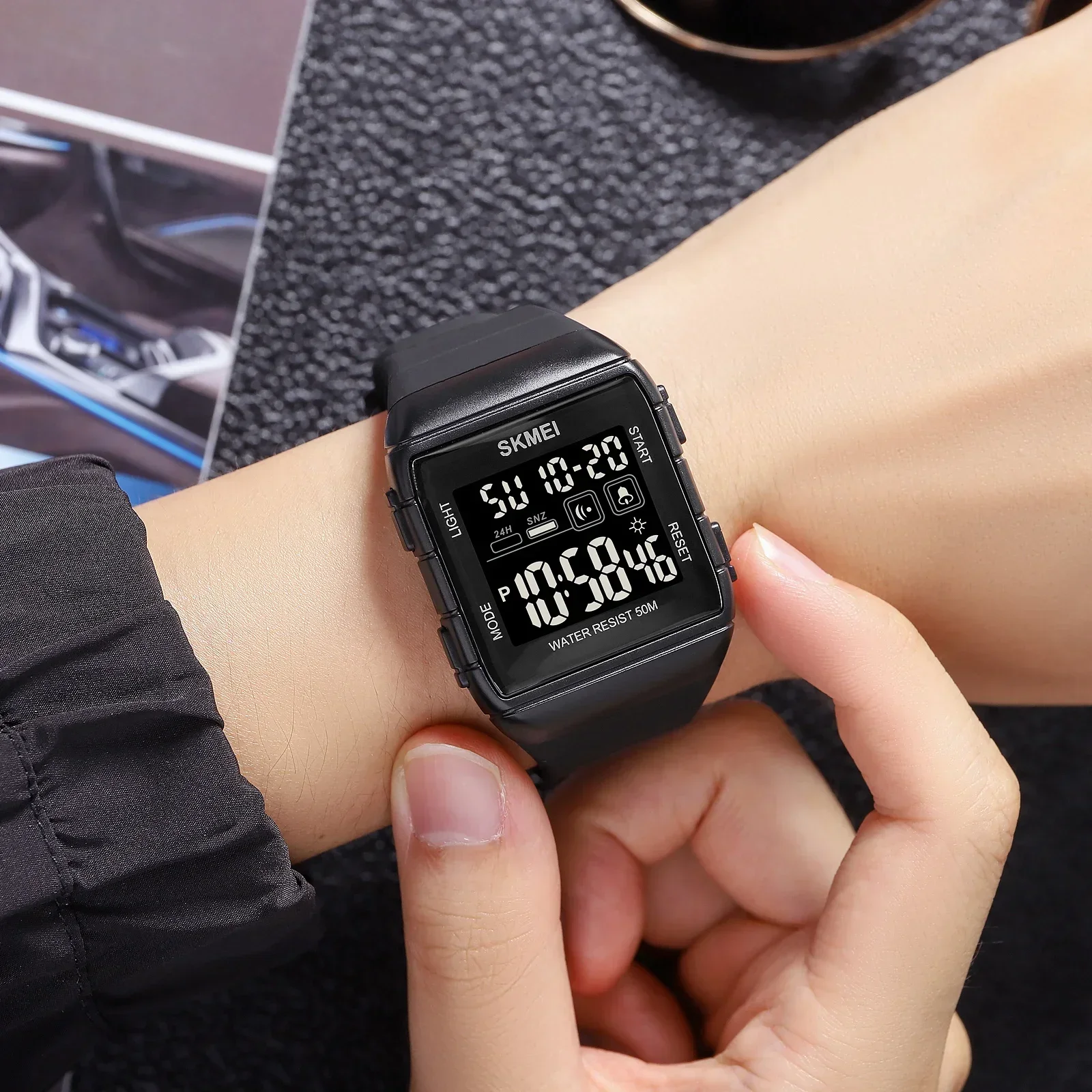 Hombre Reloj SKMEI 1960 Japan Digital Movement Mens Sport Military Countdown Alarm ddmysmile Clock 5Bar Waterproof LED Light Wristwatch Smile
