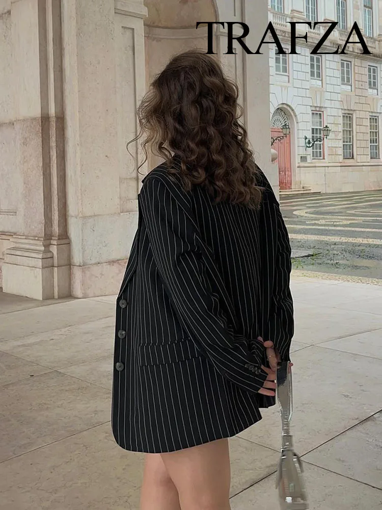 TRAFZA 2024 Woman Autumn Oversize Jackets Coat Suit Office Women Blazer Elegant Outerwear Women Striped Blazer Outfits Jacket