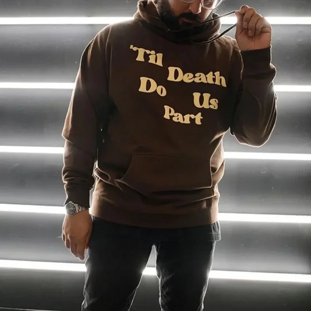 Hoodie Y2k Skull Kiss Letter Pattern Print Oversized Hoodie Men and Women Hip Hop New Pullover Harajuku Gothic Hoodie Clothing