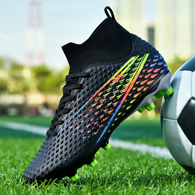 New Men Soccer Shoes High Ankle Football Boots Cleats FG Football Shoes High-top Breathable Ultralight High-quality Outdoor