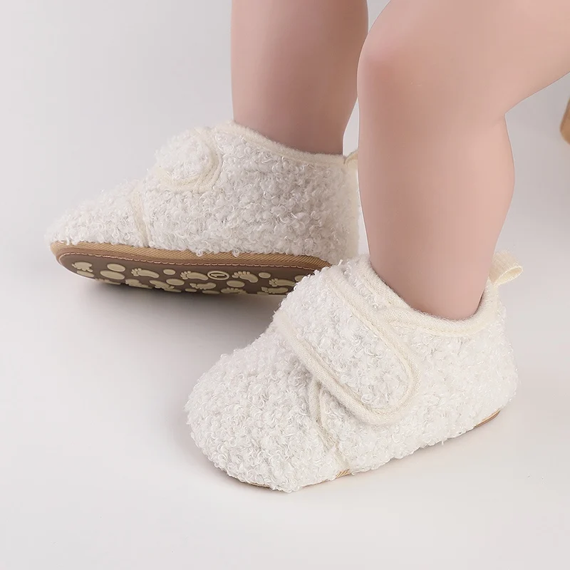 Autumn Winter Warm 2025 Baby Boots Infant Plush Soft Wool First Walkers new Plush Thickened Shoes Newborn Anti-slip Footwear