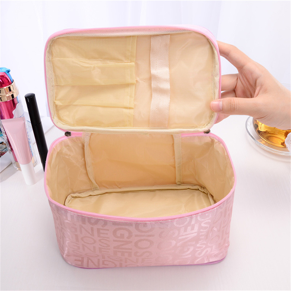 High Capacity Makeup Bag Outdoor Girl Women Cosmetic Bag Toiletries Organizer Waterproof Make Up Cases Female Storage Tools