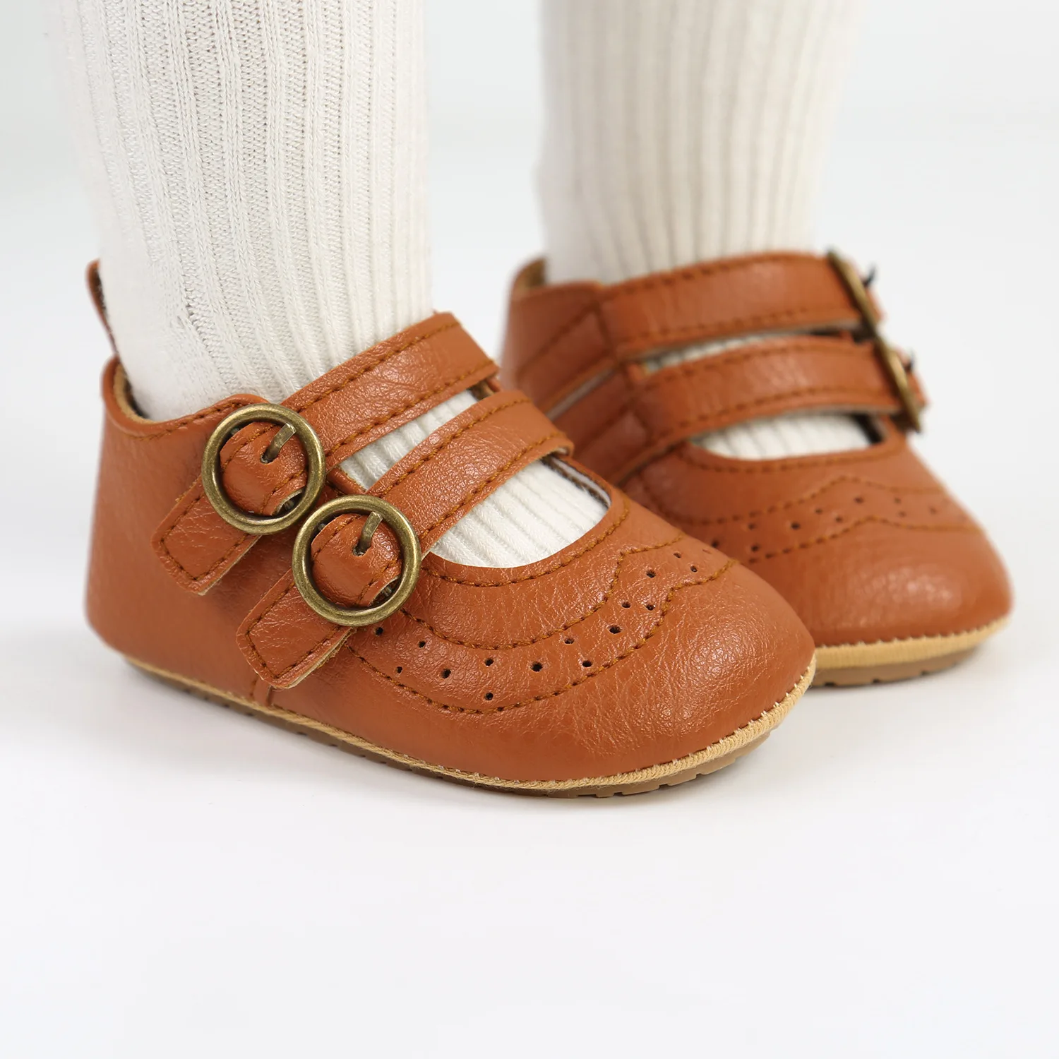 Baby Girl Shoes Vintage 2025 new Buckle Flats Soft Sole Anti-slip Toddler Kids Walking Sandals