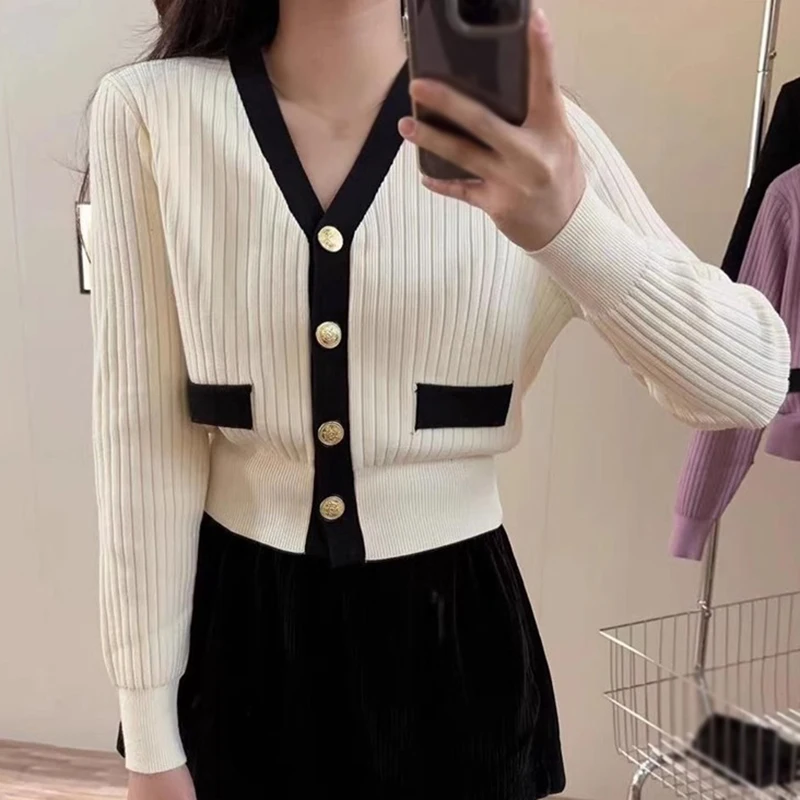 Women Autumn Winter Contrast Colors V Neck Single Breasted Fashiona Temperament Gentle Style Knitted Sweater Korean Cardigan