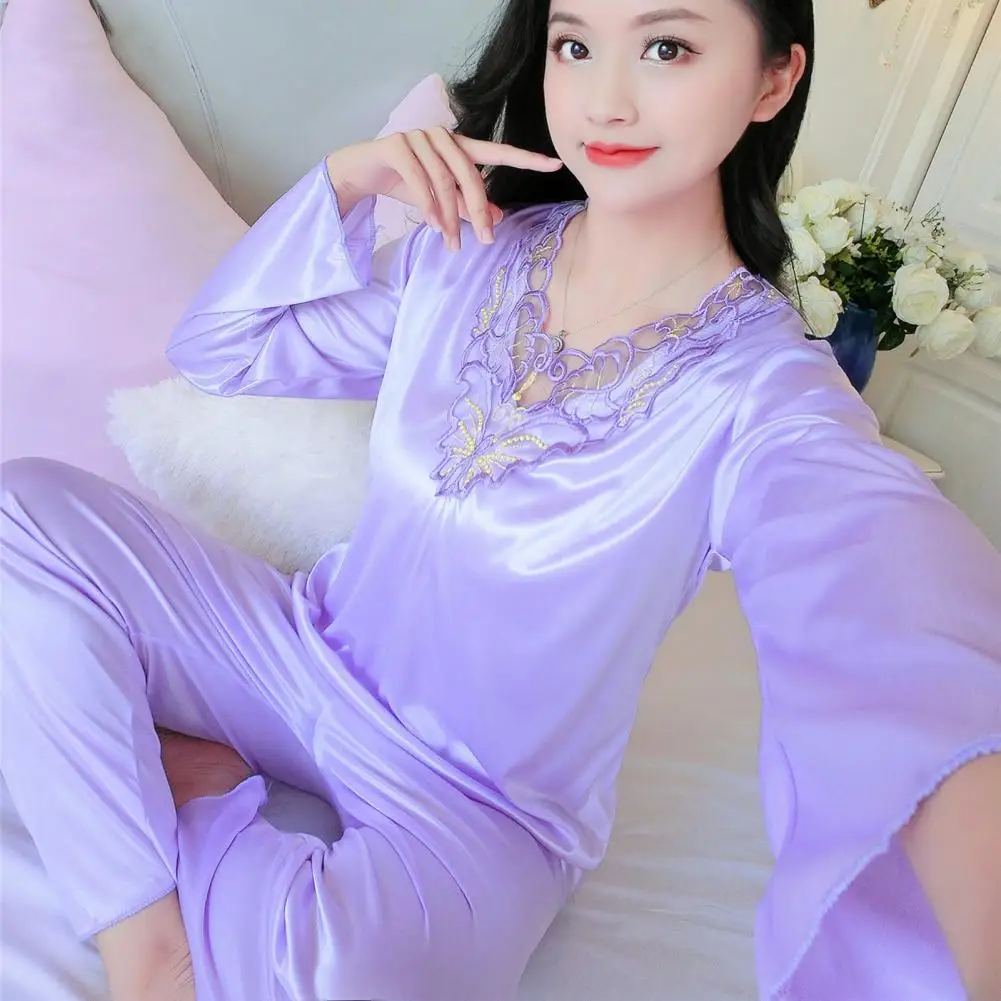 Women Top Pants Set Silky Satin Lace Embroidery new Pamas Set V Neck Top Elastic Waist Pants Soft Sleepwear for Women 2025 2 Pcs/set