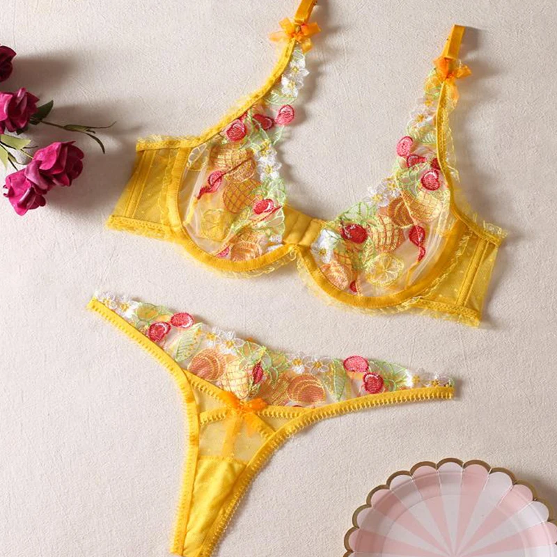 Candy 2025 Wedding Underwear Sexy Floral Embroidery Lingerie Set Push Up Transparent Lace new Bralette Delicate 2pcs Woman Fairy Bra Set