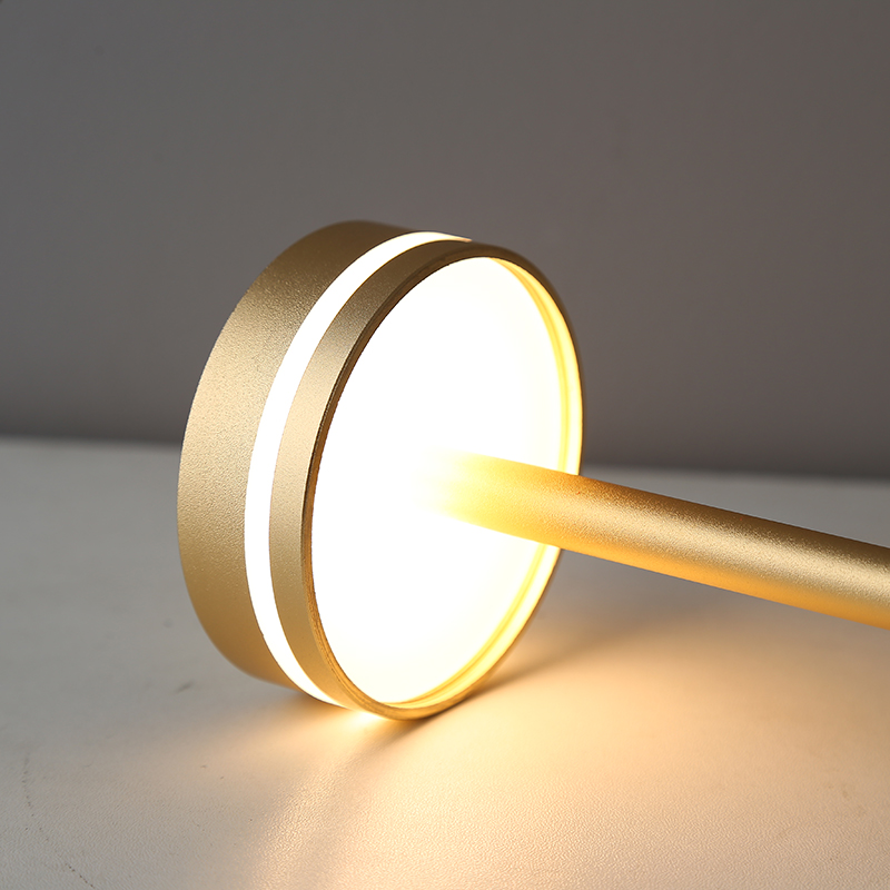 LED touch switch table lamp rechargeable aluminum lamp bedside table bedroom three-color dimming restaurant bar atmosphere lamp
