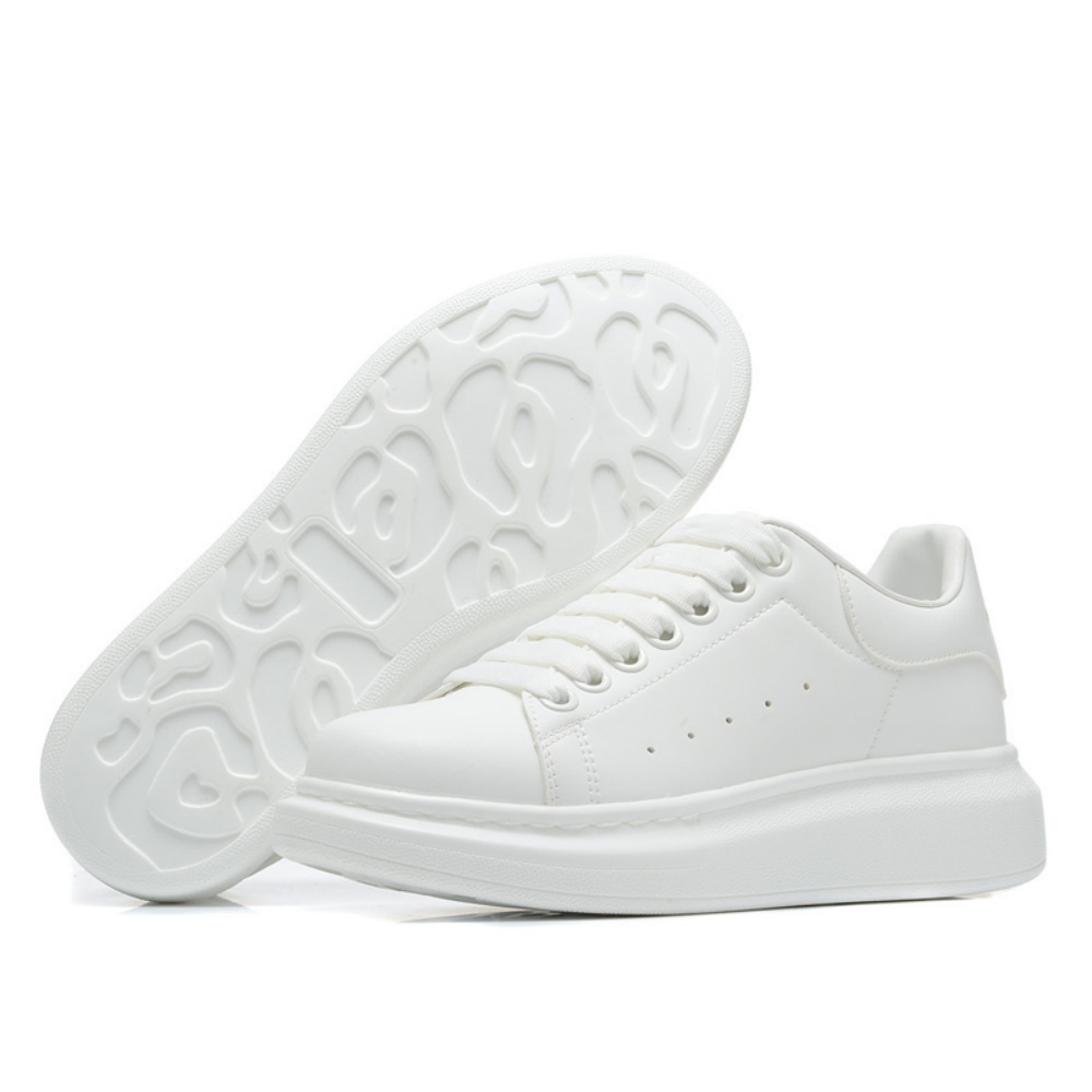 Stylish and Functional Basketball Shoes: Comfortable and Casual Sports Footwear