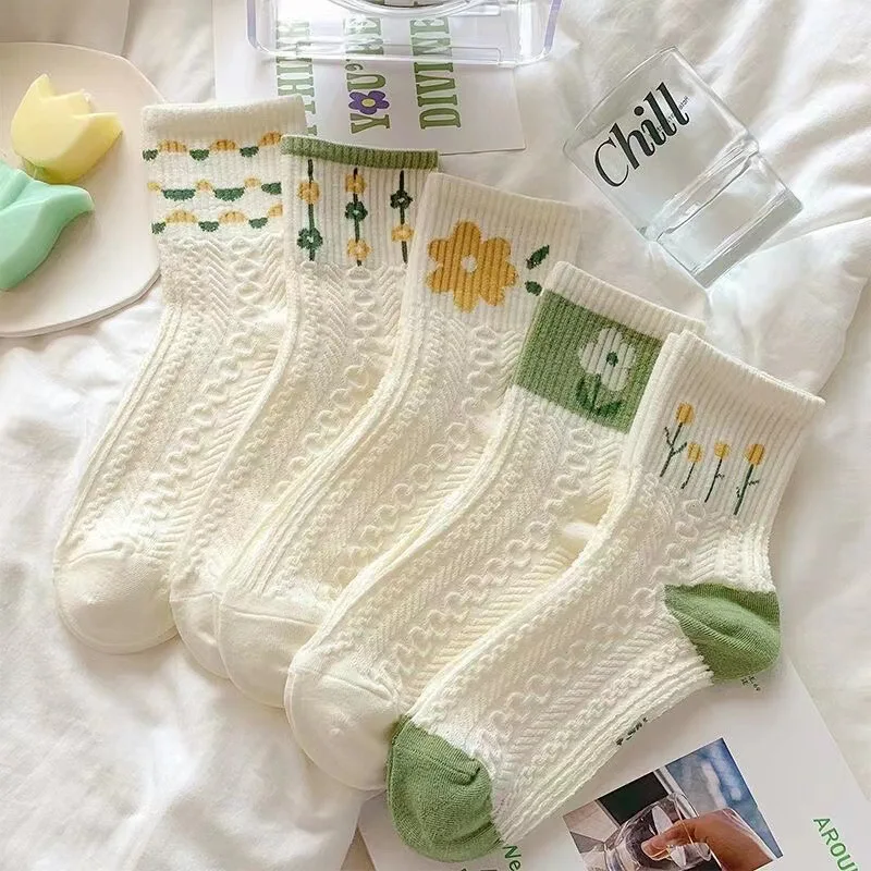 5 Pairs Kawaii Middle Tube Socks for Women Preppy Style Calcetines Four Seasons Girl Sweet Cute Socks Trendy Breathable Socks