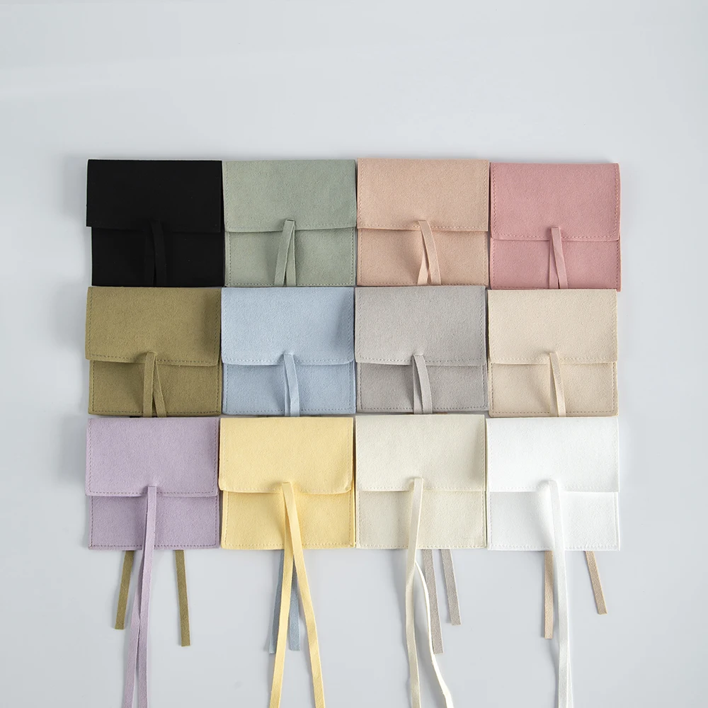100pcs/Lot Bulk Microfiber Jewelry Packaging Pouches 8x8cm Chic Wedding Favor Bags Cream Suede Earrings Cosmetic Bags With Rope
