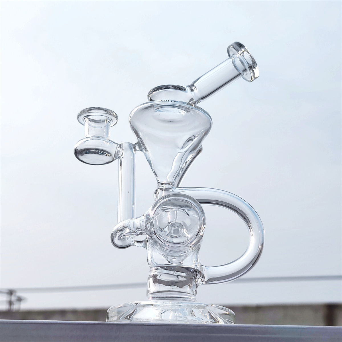 Stylish Transparent Neo Design Smoker's Waterpipe, Measuring at 9-Inch Glass Bong Water Pipe Hookah 14MM