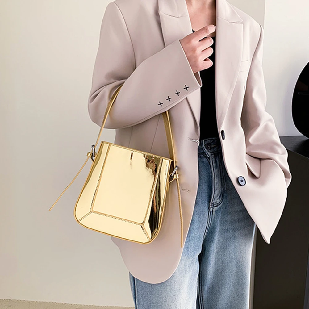 2023 Women Shiny Crossbody Shoulder Bag Luxury Designer PU Underarm Bag Large Capacity Tote Bag Simple Female Commuter Handbag