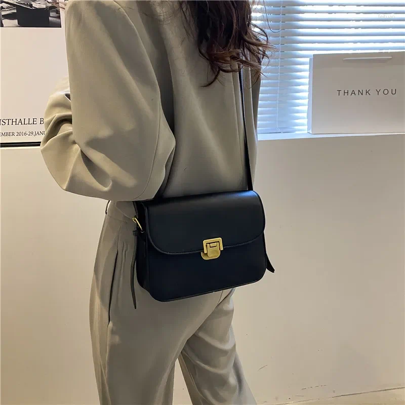 Shoulder Bags Women's Bag Handbag Messenger Preppy Style Female Vintage Envelope High Quality Briefcase Simple And Trendy