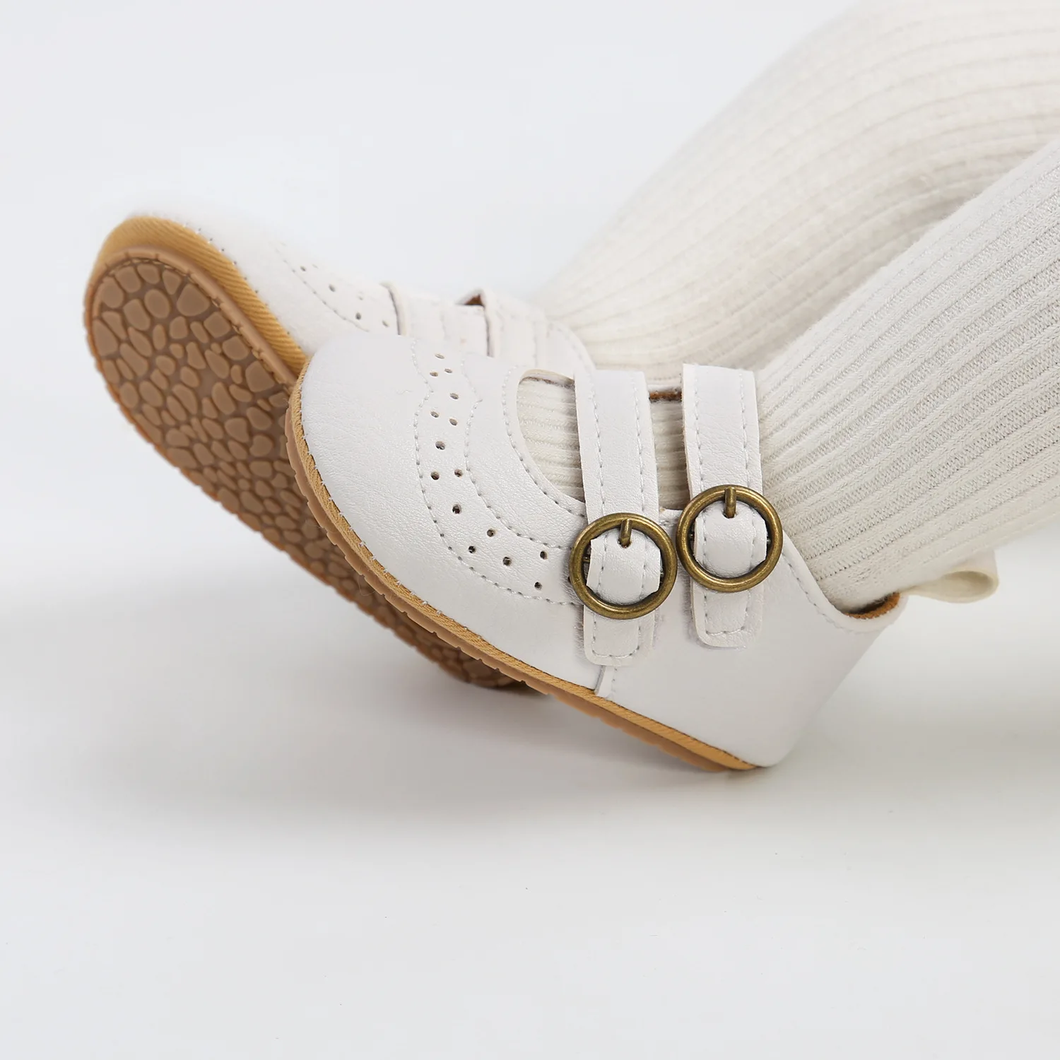 Baby Girl Shoes Vintage 2025 new Buckle Flats Soft Sole Anti-slip Toddler Kids Walking Sandals