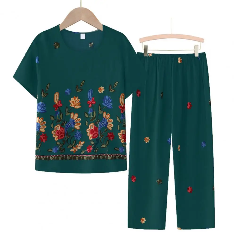 Grandma Summer Two-Piece Set Short-Sleeved Cropped Pant Pamas Women Sleepwear Loose Middle-Aged Elderly Mother new 2025 Home Clothes