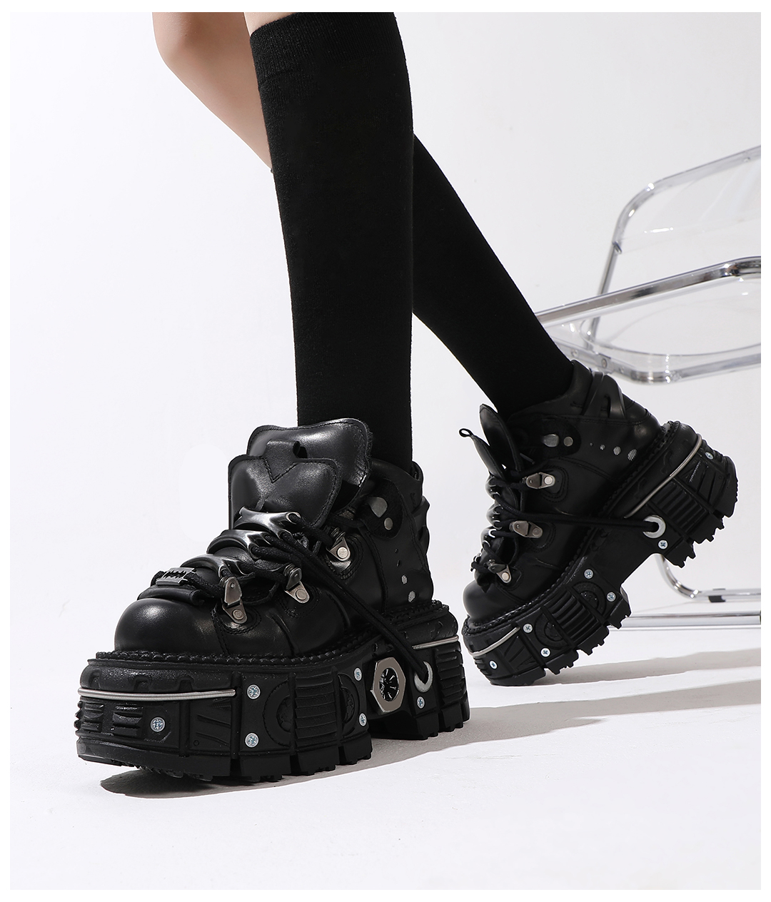 Black Punk Metal Buckled Leather Boots Women Platform Thick Sole Lace up Leather Shoes Luxury Designer Shoe Motorcycle Booties