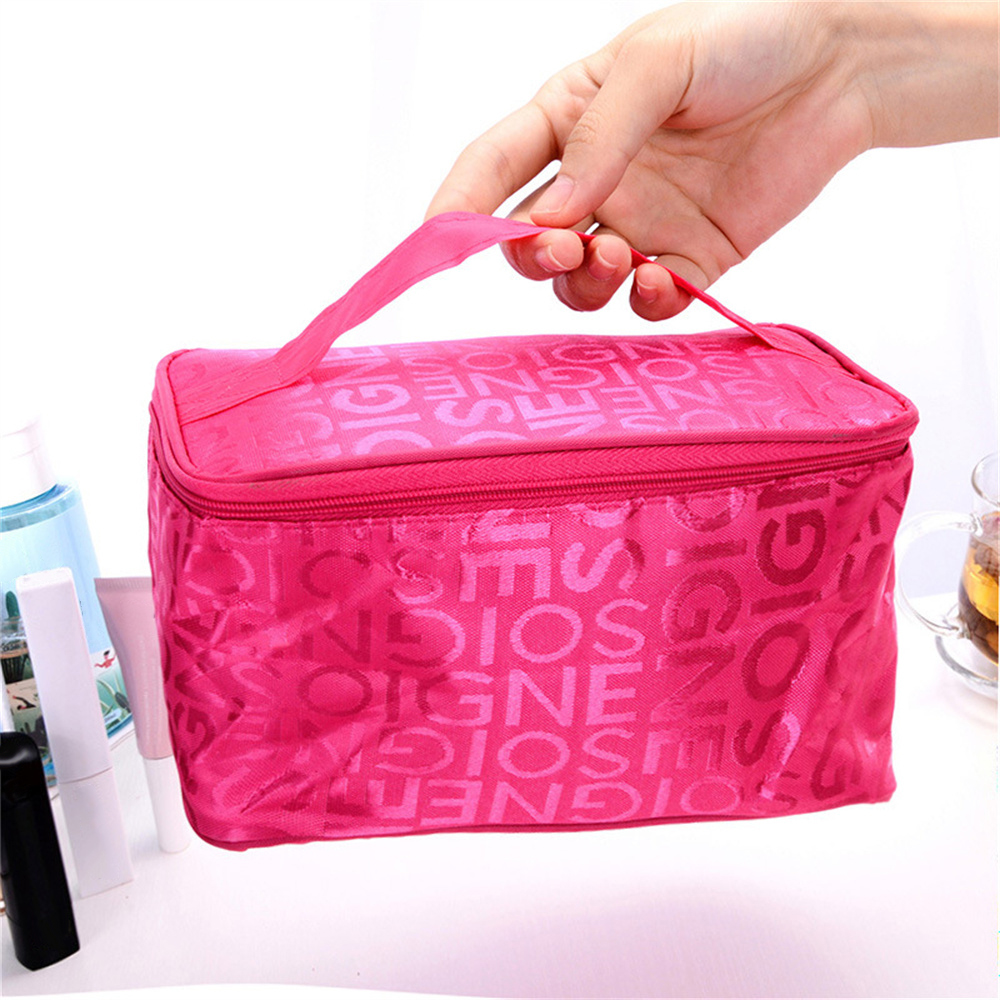 High Capacity Makeup Bag Outdoor Girl Women Cosmetic Bag Toiletries Organizer Waterproof Make Up Cases Female Storage Tools