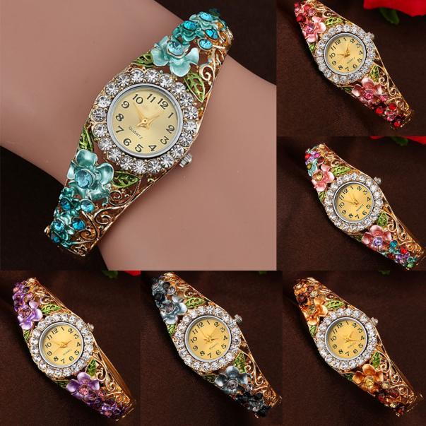 Top Brand 2023 Women Quartz Luxury Crystal Flower Bracelet Watch Luxury Wristwatches Ladies Sports Watches Clock Bracelet Watch