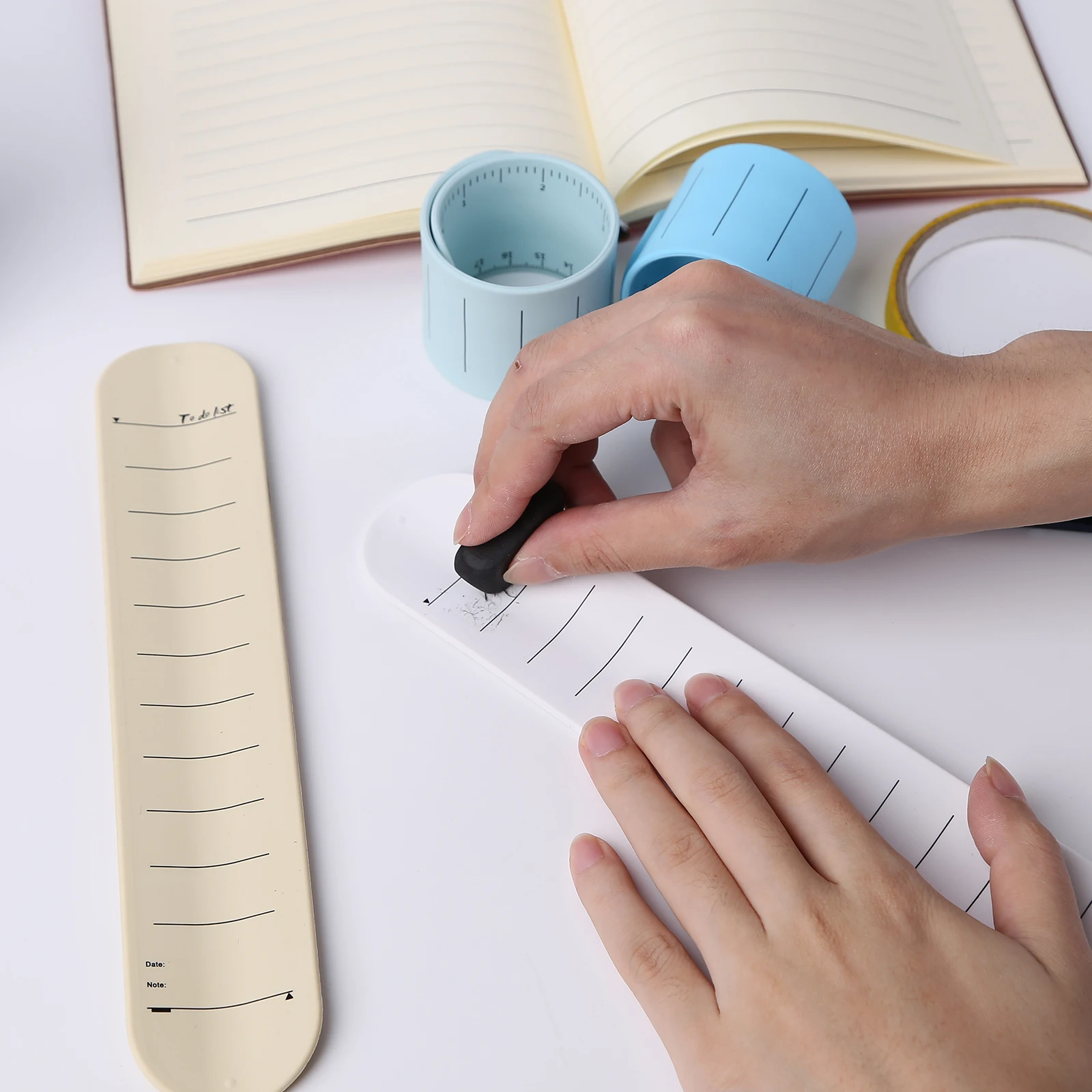 Silicone Memo Bracelet Reusable Wearable Pocket To-do List 2025 Wrist new Strap Writeable Waterproof with Oversized Scale for Kids Adults
