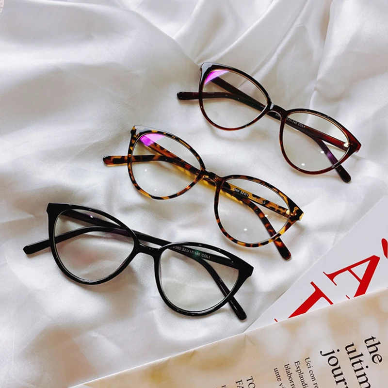 New Cat Eye Triangle Frame Anti-Blue Light Glasses Classic Men Women Computer Gaming Vintage Plain Glass Spectacles Eyeglasses