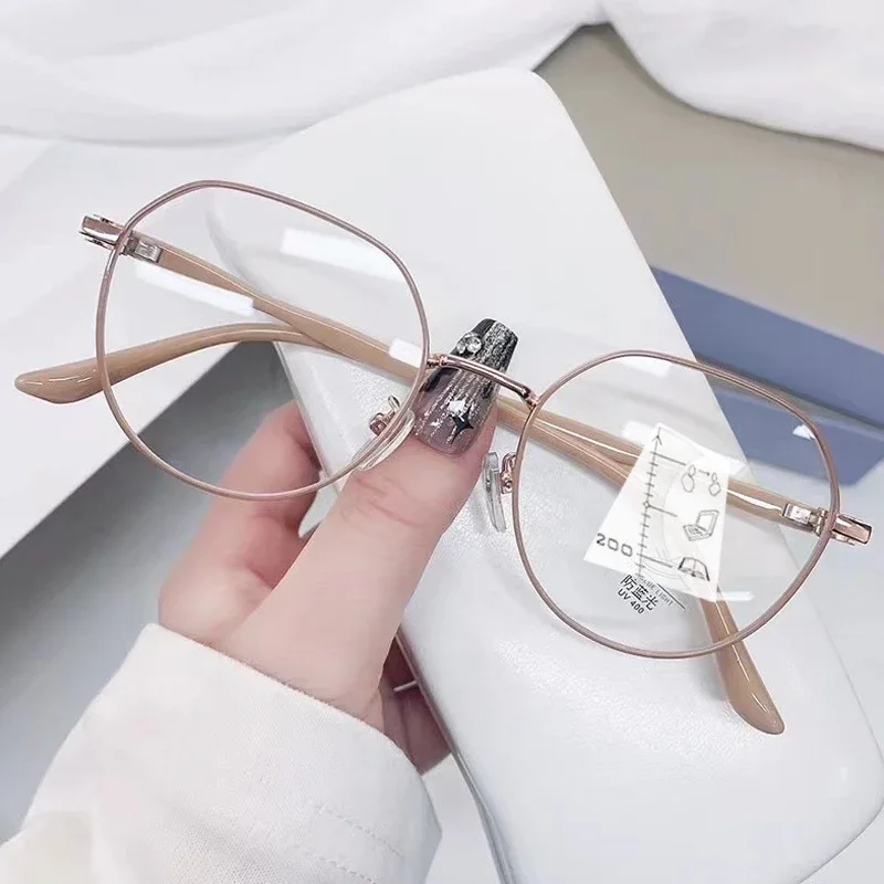 Luxury Progressive Multifocal Reading Glasses Women Antiblue Light Presbyopia Ultralight Metal Frame Near Far Sighted Eyeglasses