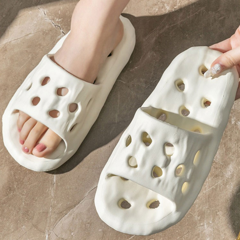 Japanese Comfortable Couples Home Slippers Women Men'S Shoes Summer Indoor Bathroom Bath Hole Non-Slip Hotel Soft-Soled Sandals 65ae