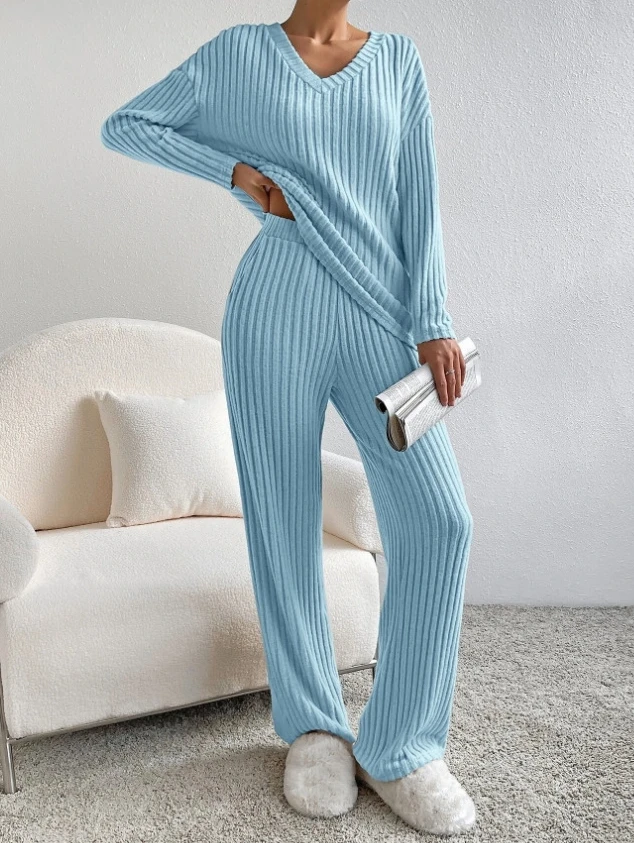 Women Sets Casual for 2 Pieces Autumn New Loungewear Loose V-Neck Long Sleeve Top and Pit Strip Knitted Straight Pants Suit smile