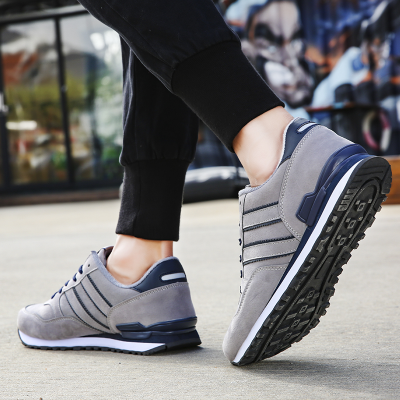 Classic Men Shoes Retro Light Suede Running Shoes Breathable Men Sneakers Damping Jogging Sport Shoes for Women Trainer