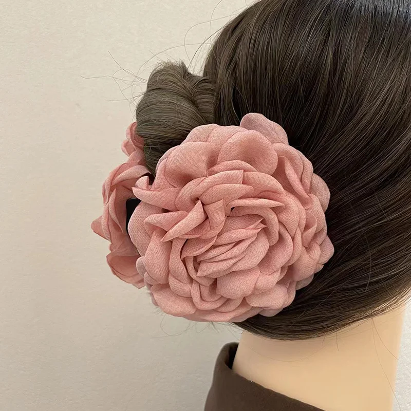 New Rose Hair Claws Hairpin Elegant Sweet Korean Lady Fabric Rose new Flower Hair for 2025 Women Headwear Bow Girls Ponytail Holder Hair