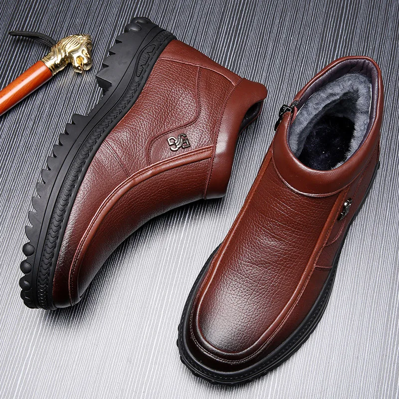 High Quality Leather Autumn Winter Men Boots Warm Plush Snow Boots Outdoor Fur Motorcycle Boots Ankle Boots Men's Shoes Size 47