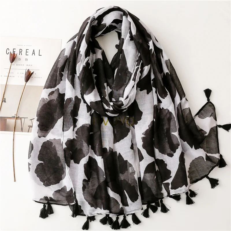 Brand round dot Color Blocked Tassel Viscose Shawl scarves Lady High Quality new Wrap Pashmina Stole Bufandas 2025 Muslim Hijab