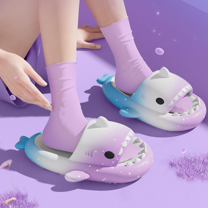Shark Gradient Slippers Women's Summer Models Indoor Home Quality Thick Bottom Non-Slip Bathing Couples Outside Wear New Men's Sandals 7194
