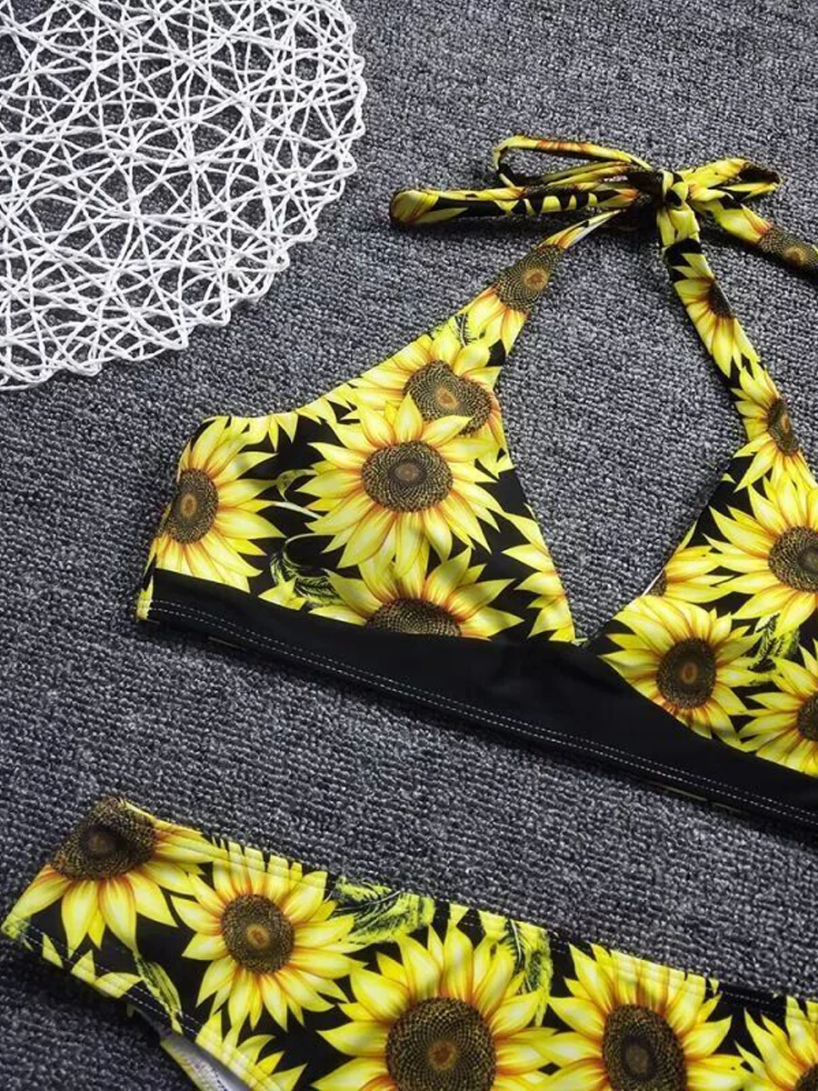 Halter Triangle Bikini Set Floral Printed Swimwear Female Sexy Strap Swimsuit Women Padded Bathing Suit Swimming Beachwear