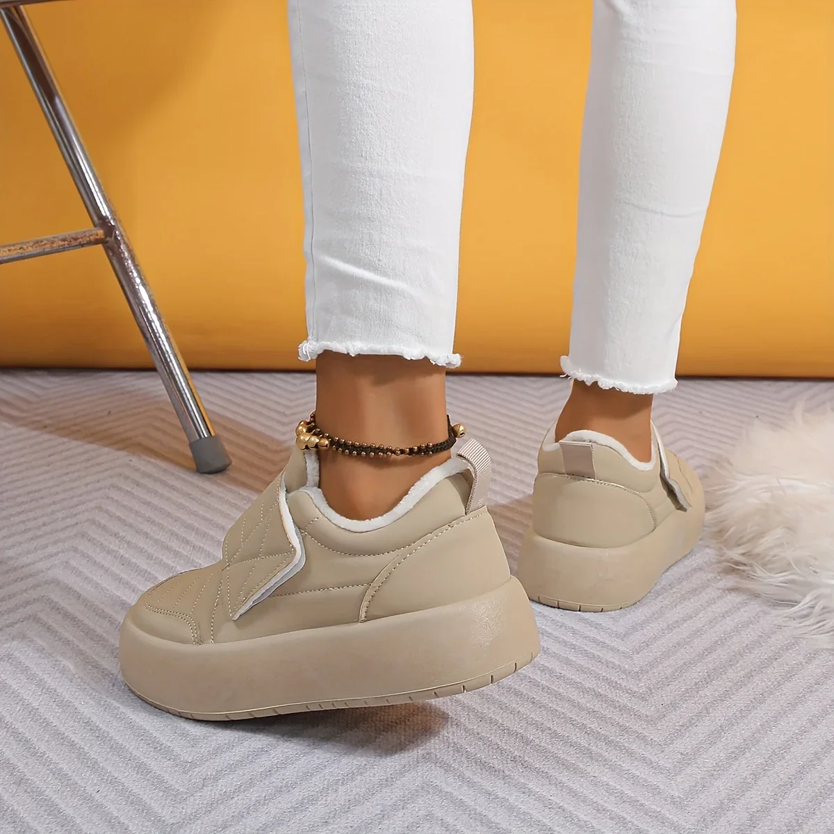 Women Solid Color Fuzzy Loafers Slip On Fleece Lining Platform Waterproof Warm Shoes Winter Plush Soft Sole Daily Shoes