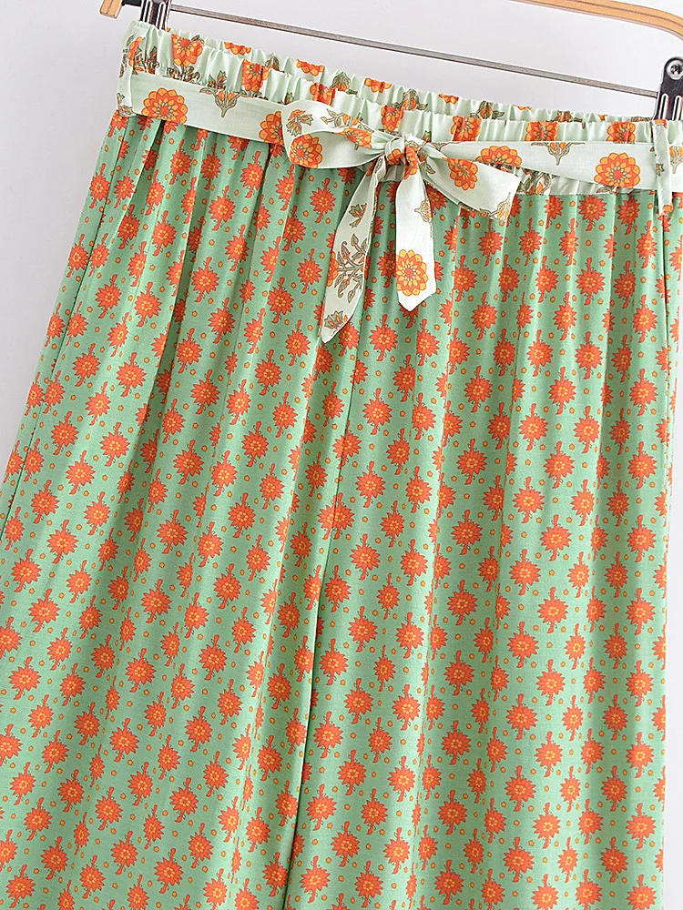 Vintage Chic new Women Floral Print Bohemian Wide Leg Pants Lady Gothic Elastic Waist Loose Rayon 2025 Boho Long Pants Oversize Trousers