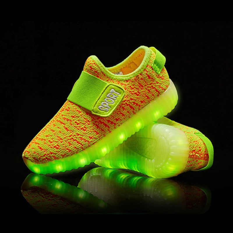 UncleJerry Child Summer Shoes Breathable 2025 Light Up Sneakers new Children Casual Shoes Kids chargeable Luminous Shoes for Girls Boys