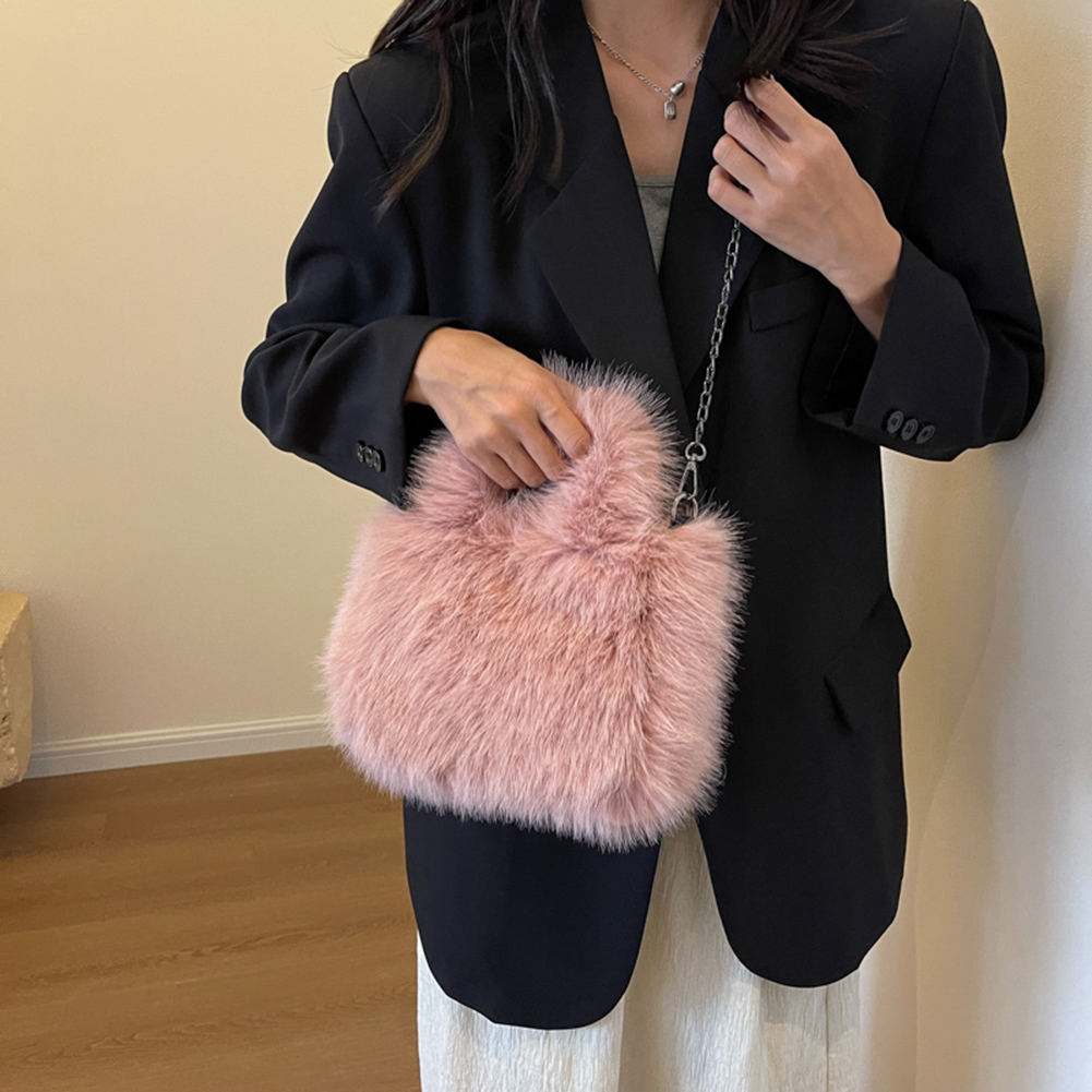Women Furry Tote Handbag Soft Fuzzy Shoulder Bag Casual Chain Crossbody Bag for Women Versatile Slouchy Shopper Bag Clutch