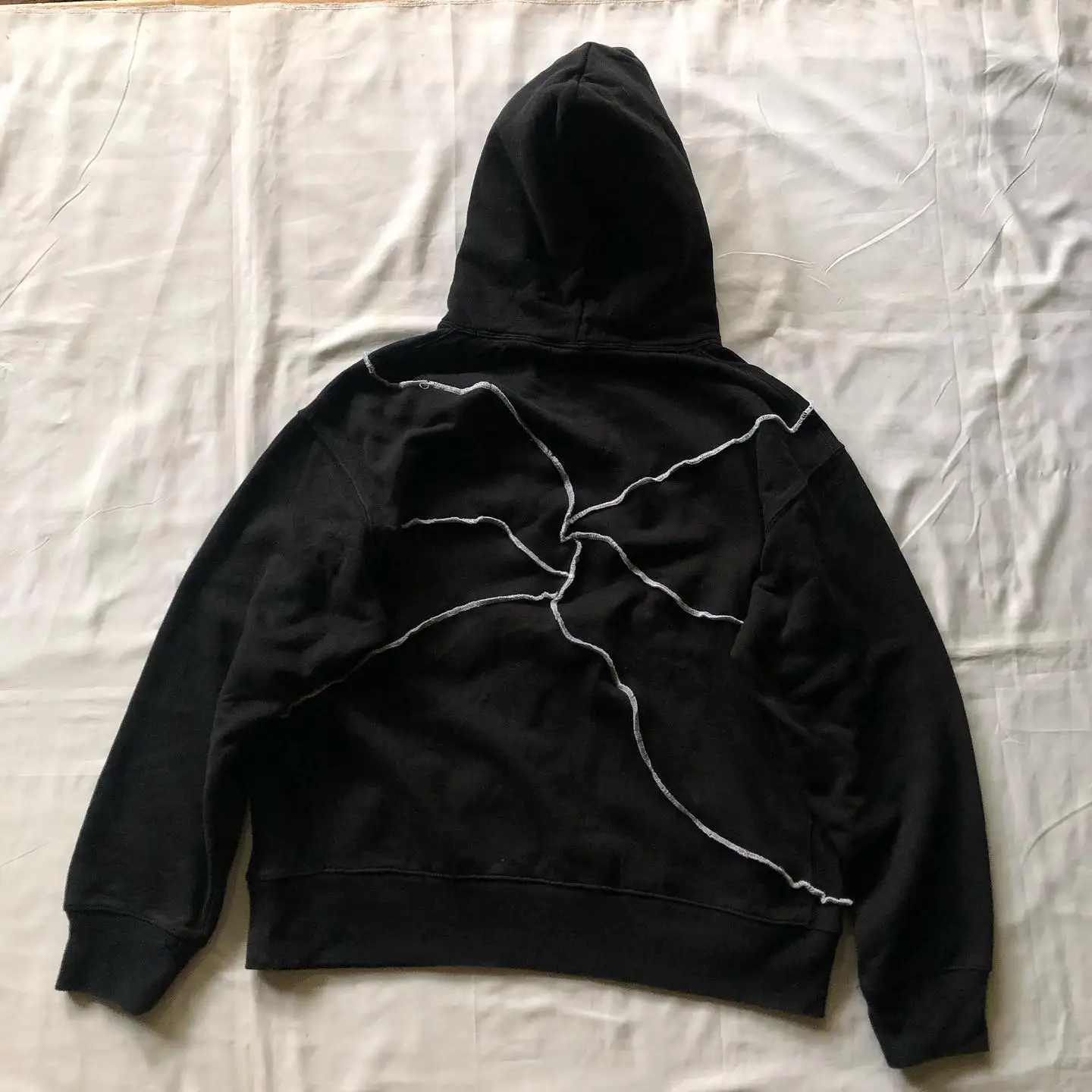 Y2K Hoodie Retro Hip Hop Eyeball Patch Hoodie Oversized Sweatshirt Men Women Harajuku Gothic Pullover Hoodie Clothes Streetwear