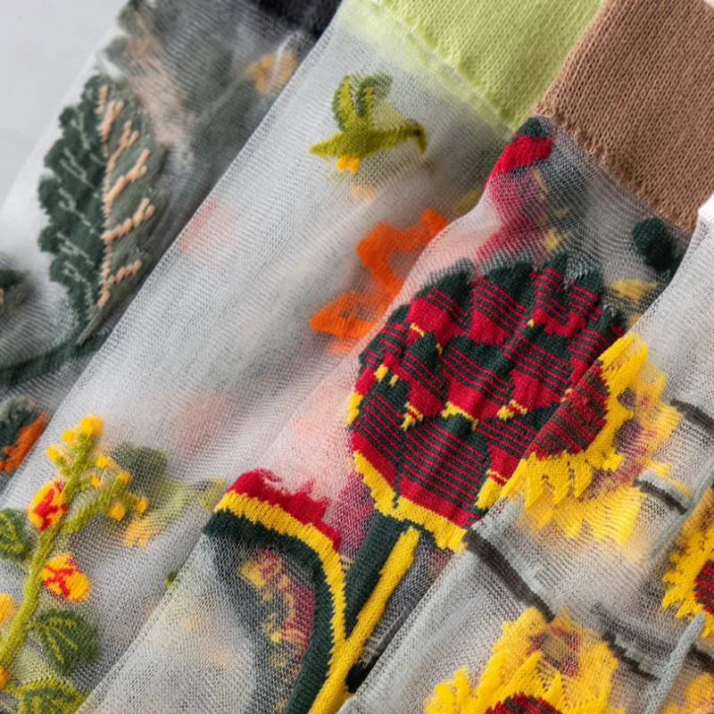 Ultra-thin Transparent Crystal Silk Socks Women Summer Creative Floral Retro Elastic Silk Trend Print Ultrathin Glass Silk Socks