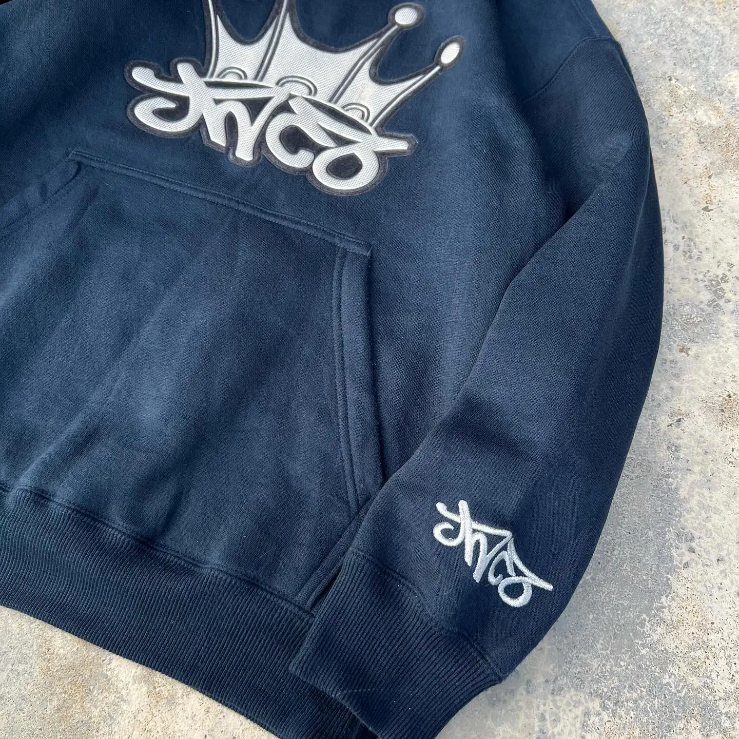 JNCO Hoodie Streetwear Harajuku Hip Hop Crown Graphic Oversized Hoodie Sweatshirt Mens Womens New Gothic Pullover Hoodie Clothes