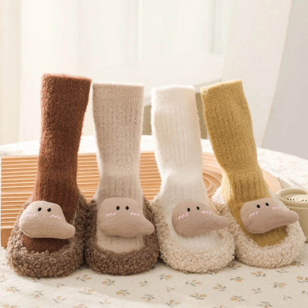 Baby Winter Plush Fluffy Shoes Walkers Toddler new Sock Children 2025 Booties Flats Cribs Barefoot Shoes Newborn Girl Boy Baby Item Stuff