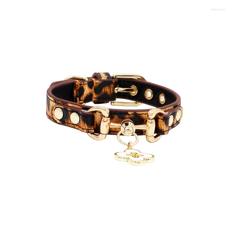 Dog Collars Pet Collar High Quality Soft Leather Personaliezed Leopard Cat Puppy Pendant Free Gold Buckle Designer Necklac