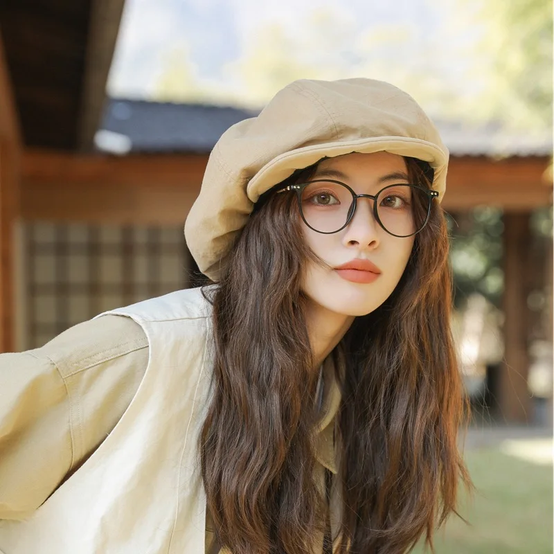 Y2K Cloud Beret Big Head 2025 Circumference Women Splicing Octagonal Berets Niche Painter Hats British Style Small new Face Gorros