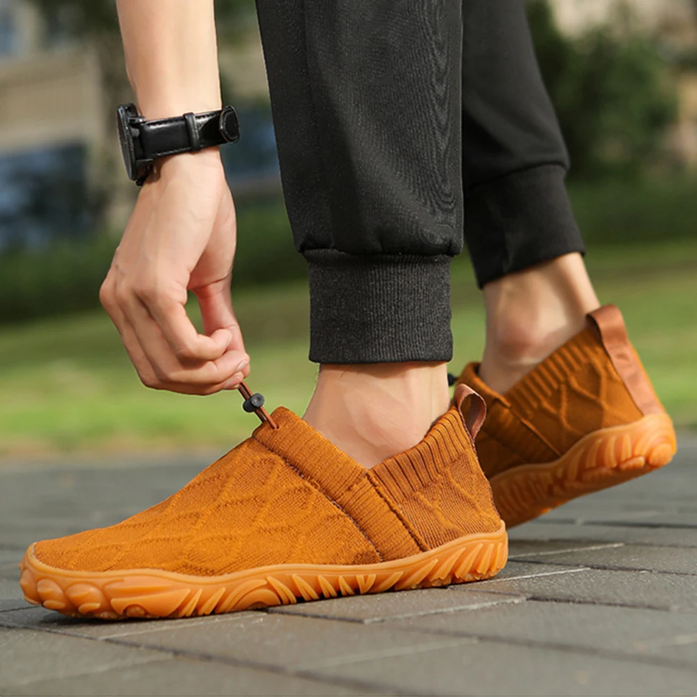 Mens Barefoot Shoes Anti Slip Slip-On Shoes Wear-resistant Breathable Walking Shoes Lightweight for Outdoor Travel