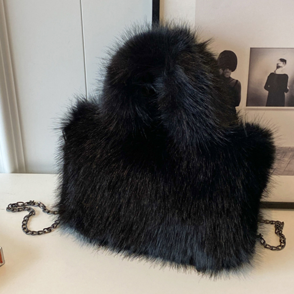 Women Furry Tote Handbag Soft Fuzzy Shoulder Bag Casual Chain Crossbody Bag for Women Versatile Slouchy Shopper Bag Clutch
