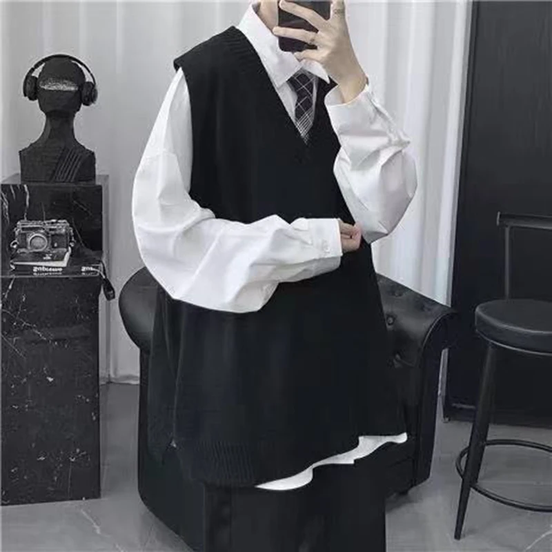 Vintage Autumn Winter Men V Neck Sweater new 2025 Vest Knitted Haruku Casual Oversized High Quality Matching Pullover Solid School Top