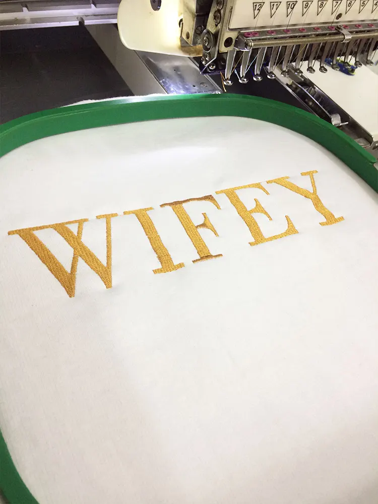 Embroidered WIFEY HUBBY Sweatshirts Couples Engagement Gift Mrs Bride 2025 Groom new Crewneck Embroidered Sweatshirts Bachelorette Unisex