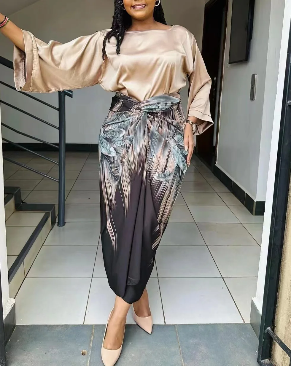African Printed Two Piece Sets 2025 Skirt Womens O-neck Loose Flare Sleeve Lace-up Skirt 2 new Piece Suit Womens