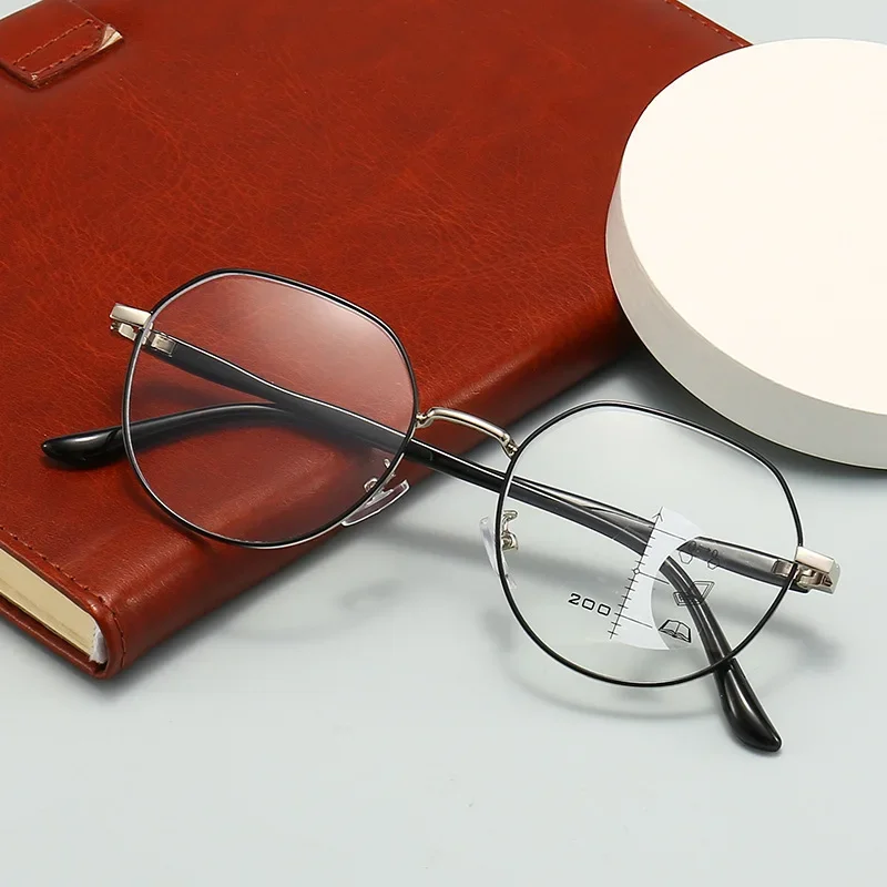 Luxury Progressive Multifocal Reading Glasses Women Antiblue Light Presbyopia Ultralight Metal Frame Near Far Sighted Eyeglasses